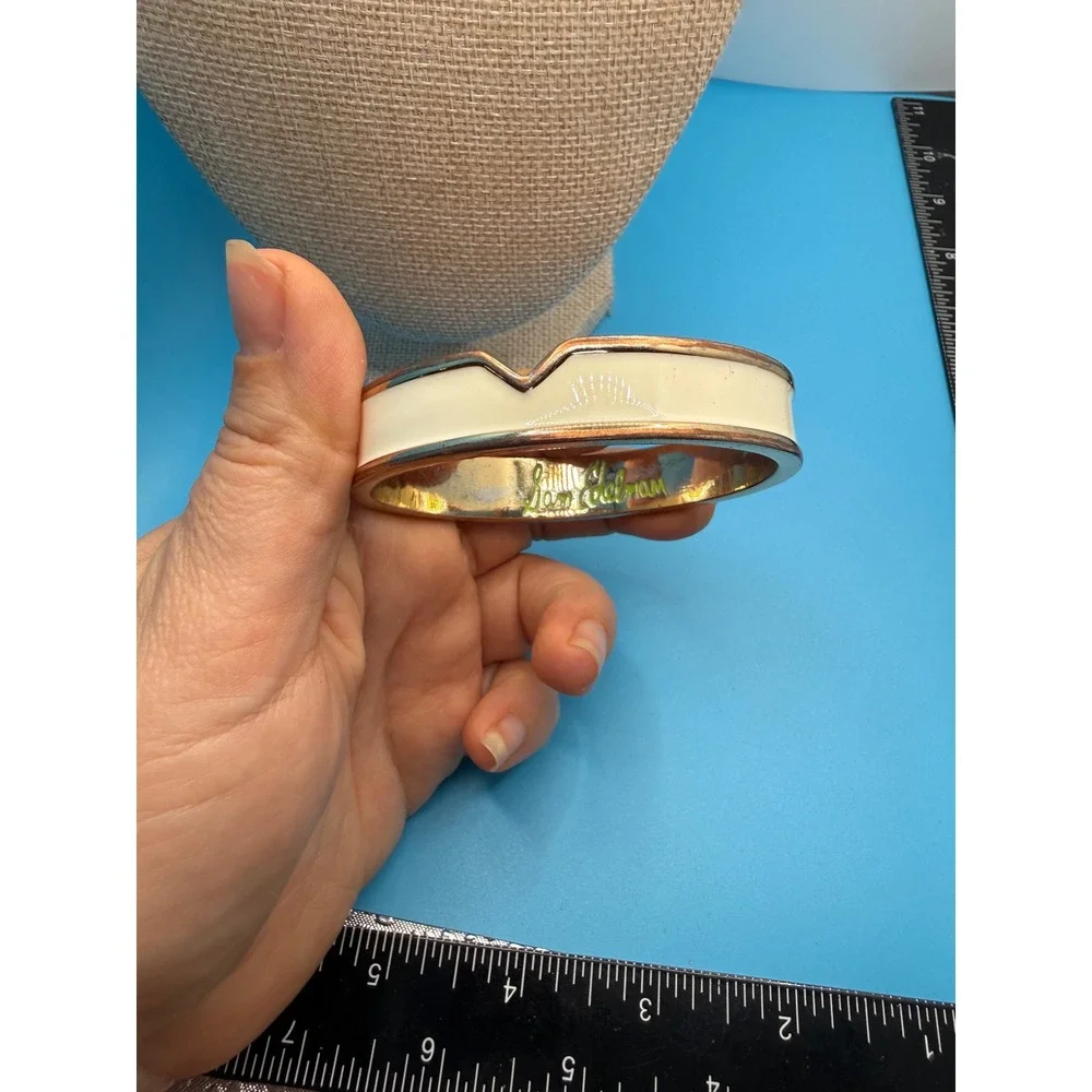 Sam Edelman Cream Enamel Gold Tone V Notch‎ Bangle Bracelet Stackable Accessory